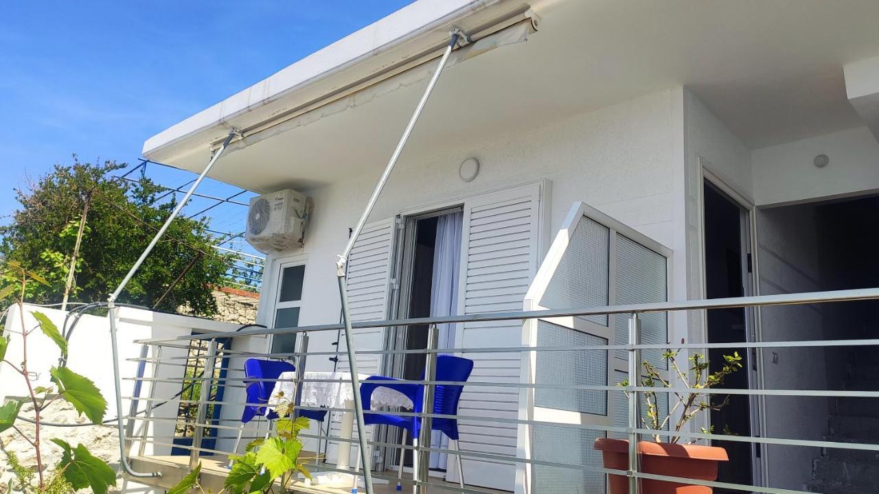 Vila Andoni Qeparo Exterior foto